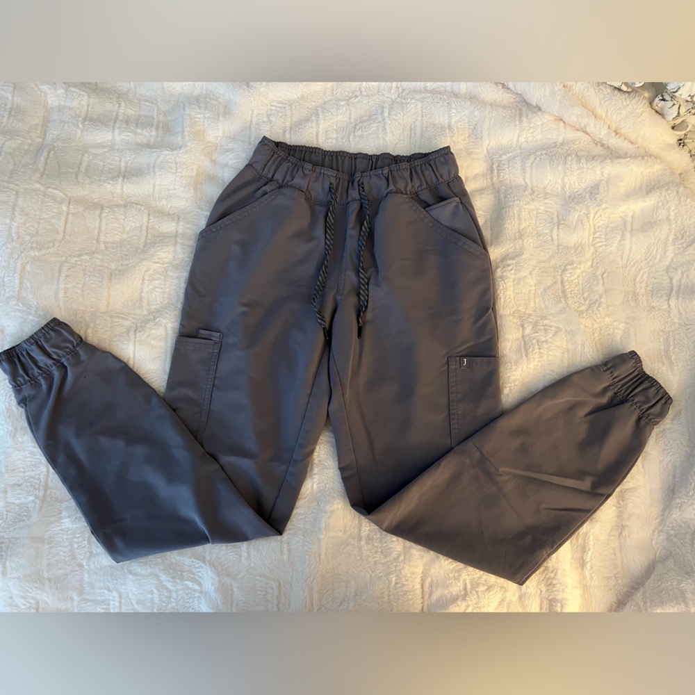 Jaanuu Mesh Enhanced Joggers Gray S